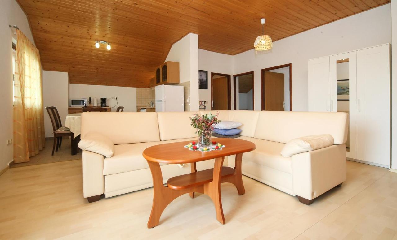 Apartments Mond Gornji Karin Dış mekan fotoğraf