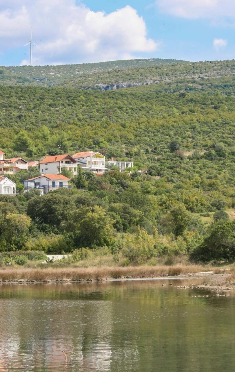 Apartments Mond Gornji Karin Dış mekan fotoğraf